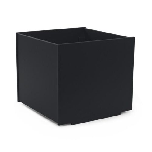 SQUARE 22 GALLON OUTDOOR PLANTER