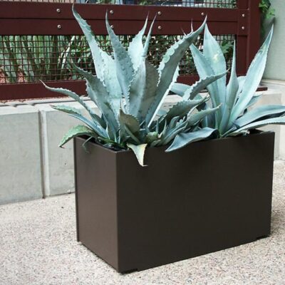 MONDO DOUBLE 28 GALLON PLANTER