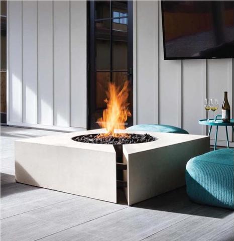 outdoor fire pit