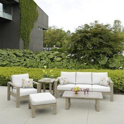 Park Lane outdoor Living area