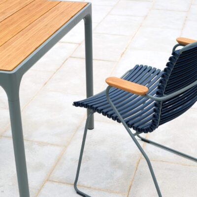 black outdoor chairs