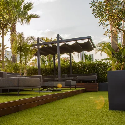 motion cabana modern frame